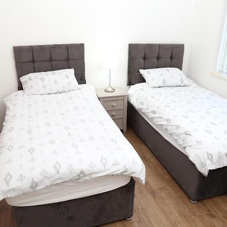 Cosy 3-Bed Bungalow Nec Airport Close To Amenities Birmingham Dış mekan fotoğraf
